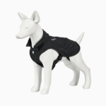 Impermeable Freedog Aquadash negro para perros, vista lateral sobre maniquí
